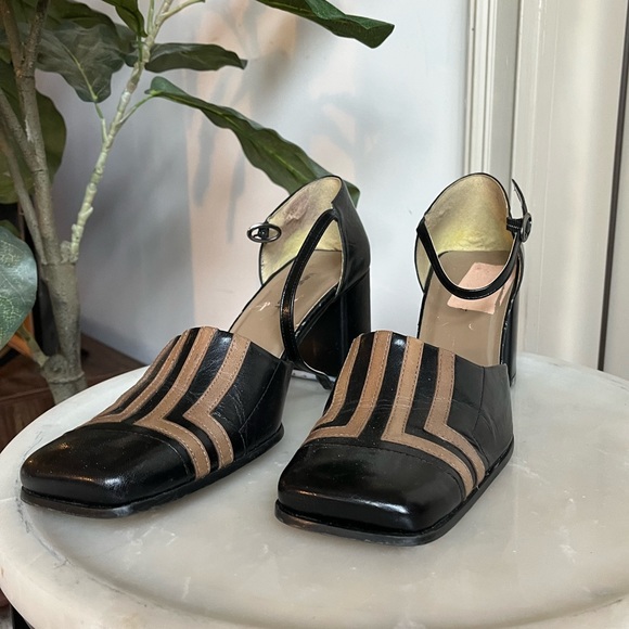 Nine West strap heels - Picture 2 of 9